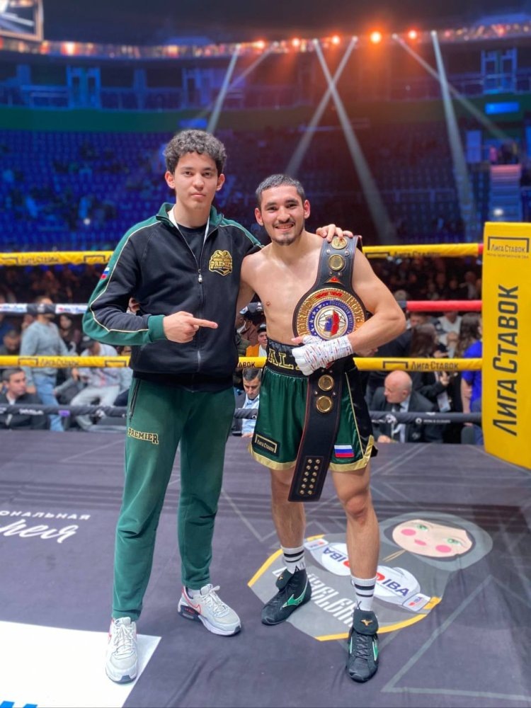    Готов биться хоть с чертом, хоть с Джервонтой