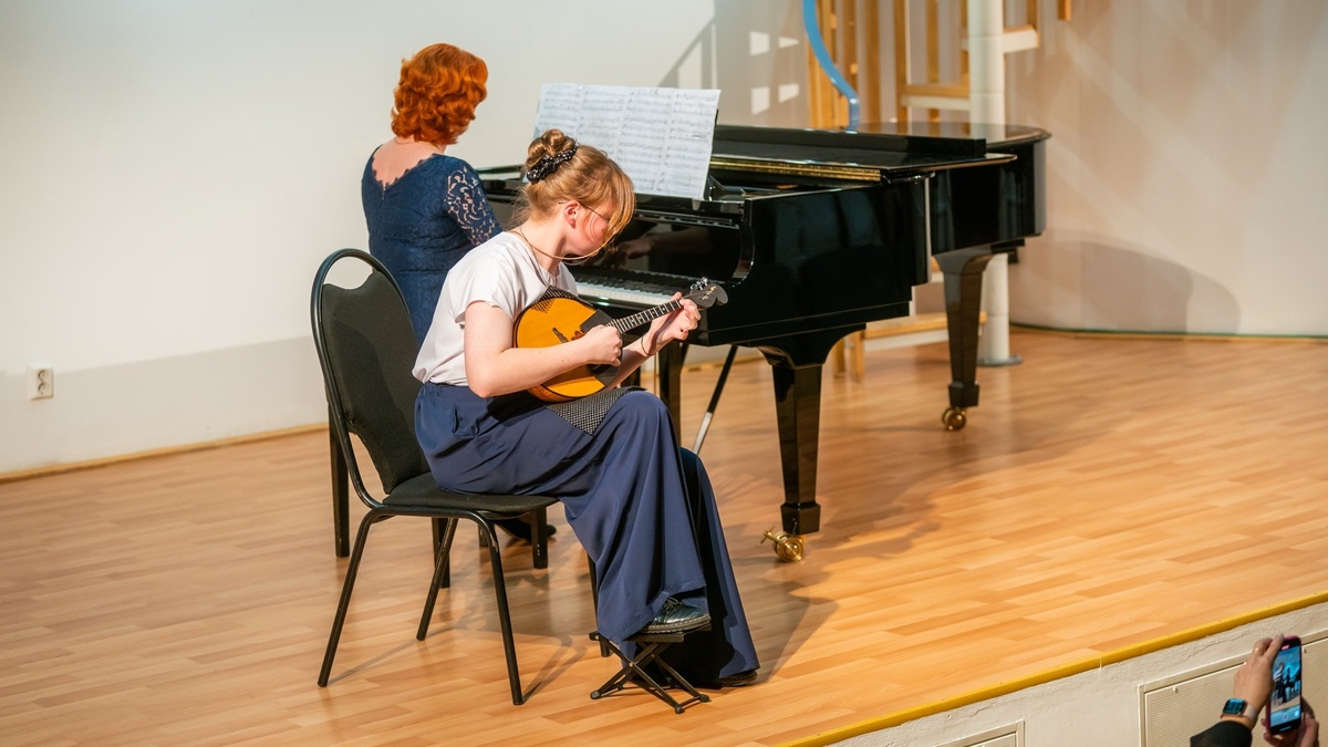    Мэтры искусства поделятся опытом с юными дарованиями Югры