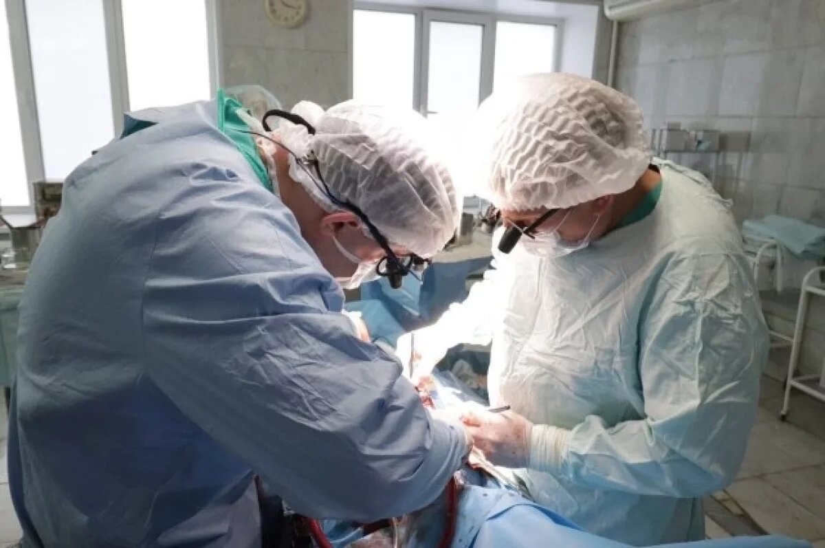    В кардиоцентре Уфы три часа оперировали женщину с тяжелым пороком сердца