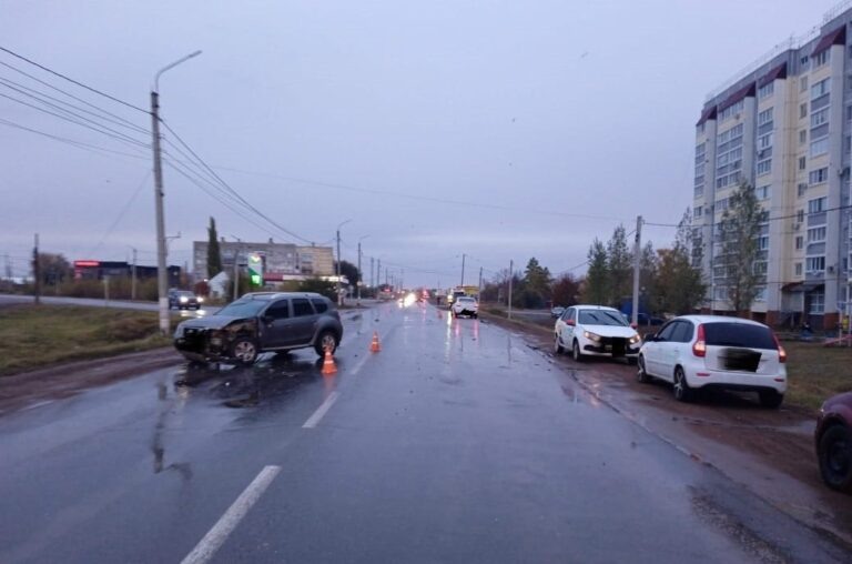    В Бузулуке нетрезвый водитель устроил серьёзное ДТП Оренбуржье