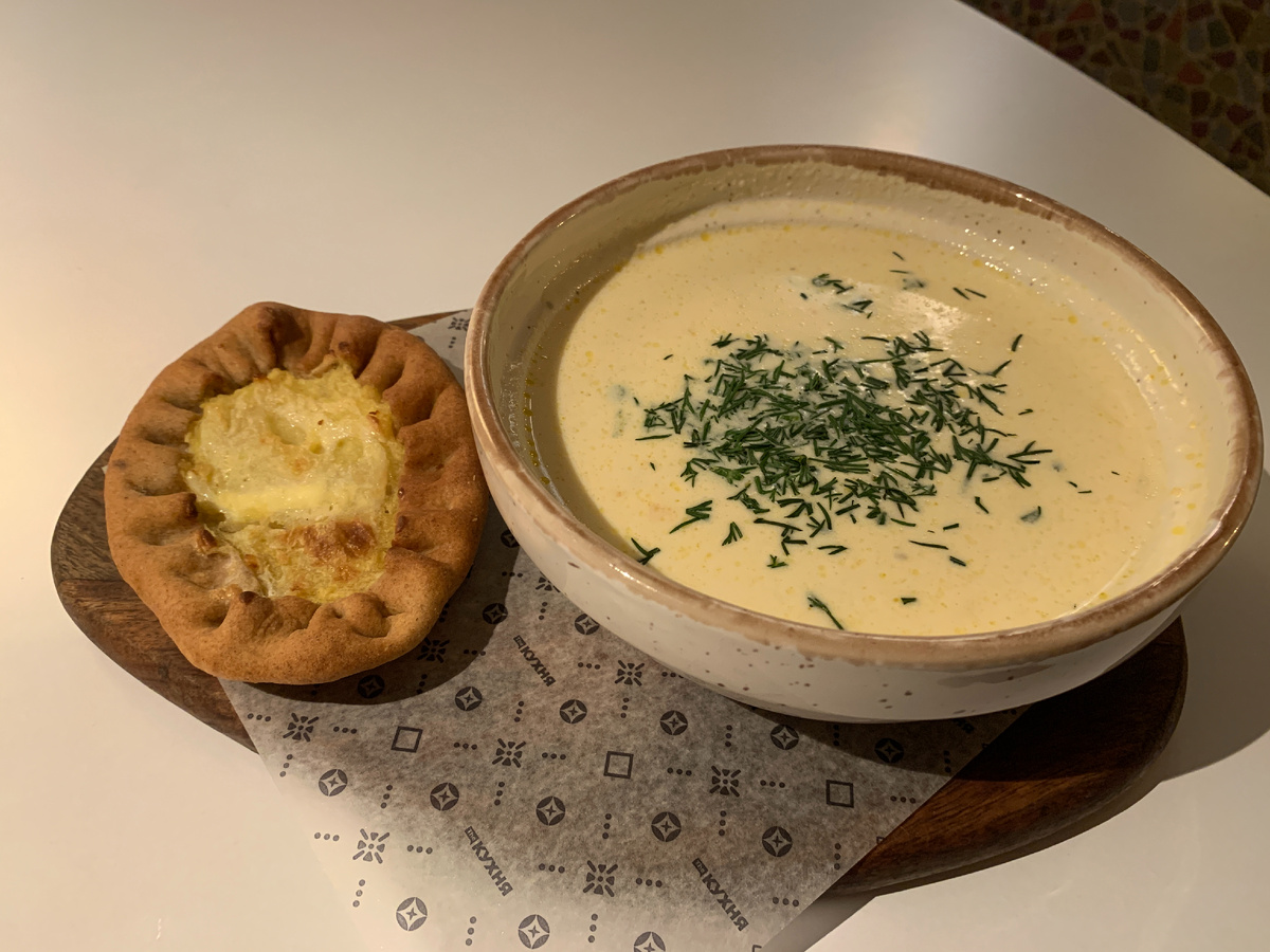 Калитка с картошкой. Подавалась к сливочному, рыбному супу из Семги - Лохикейто.