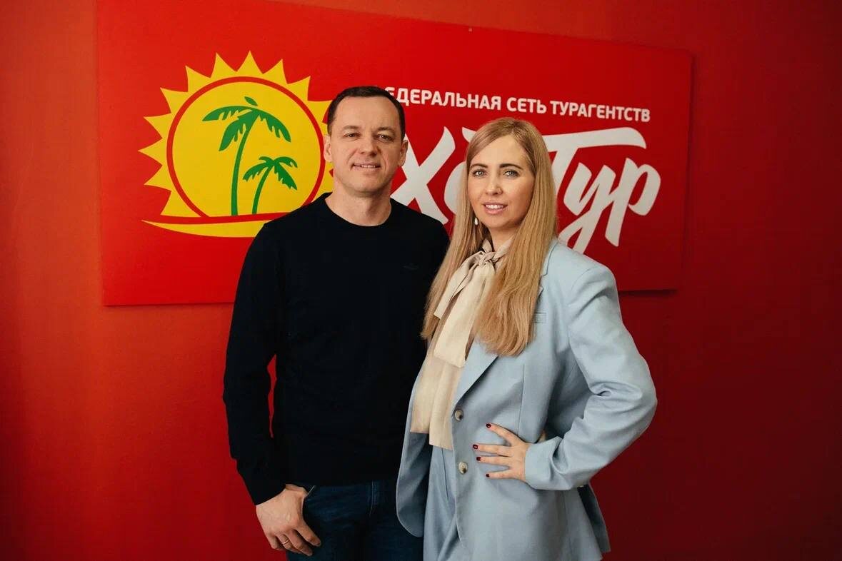 Основатели международной сети турагентств ХотТур - Максим и Наталья Шевцовы