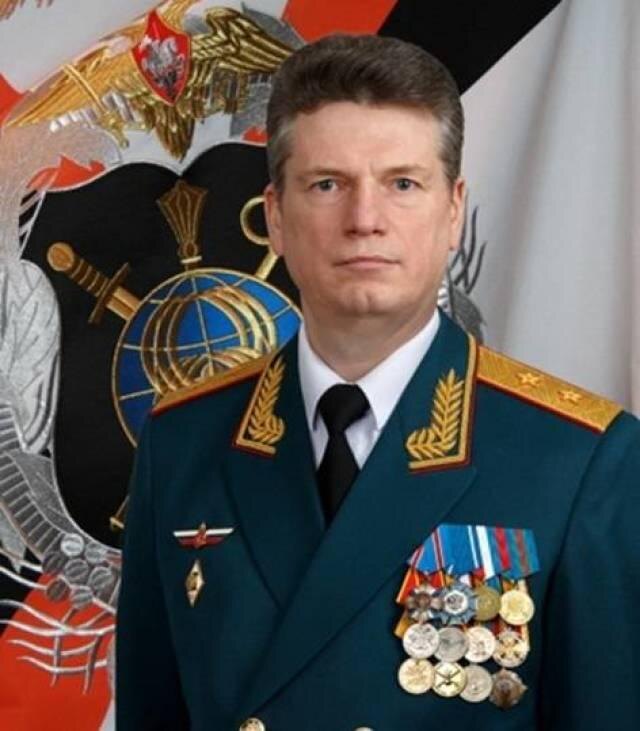 Изменение сайт картинки https://goo.su/qTsvyqC генерал-лейтенант Юрий Кузнецов