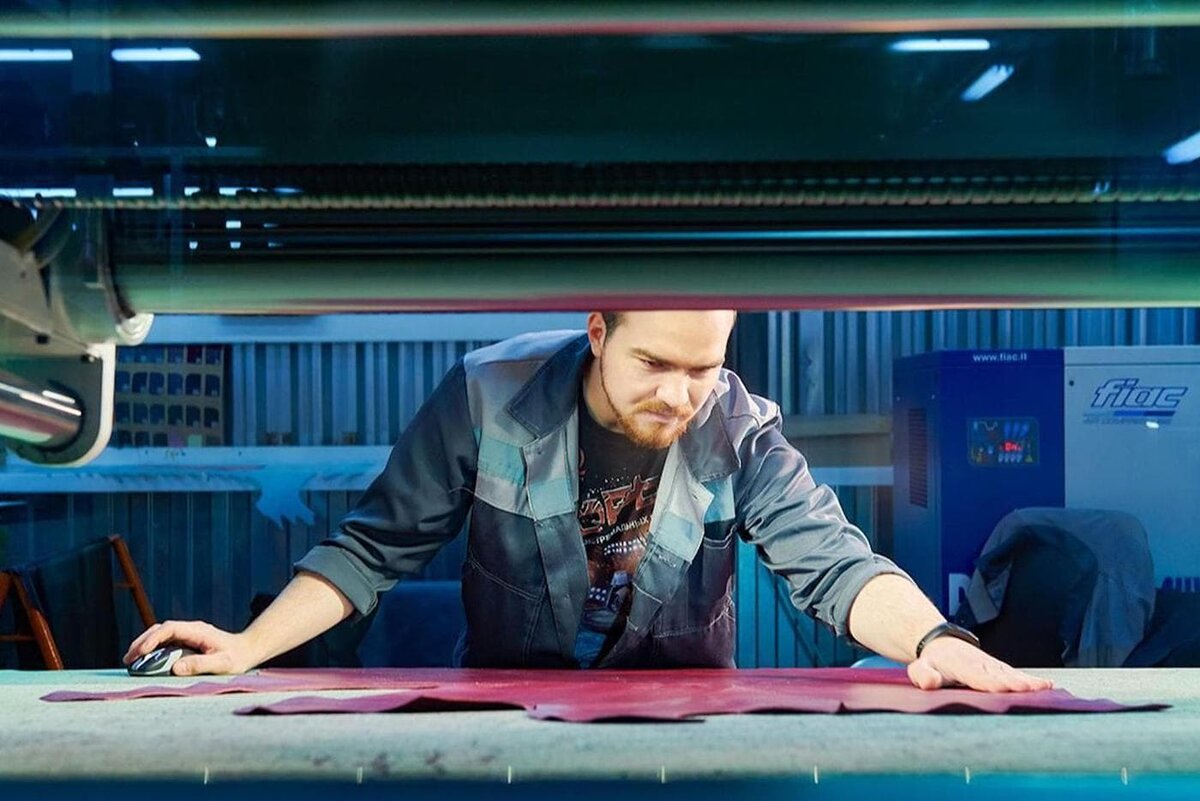    При создании одежды и обуви учитывается возраст, образ жизни и состояние здоровья ветеранов, а также рекомендации лечащих врачей. Пресс-служба ОЭЗ "Технополис Москва"