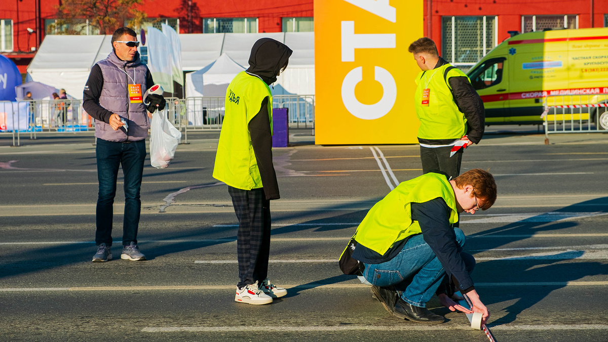 XXVII полумарафон Александра Раевича - 2024. Новосибирск. Фотография - www.openmainphoto.ru