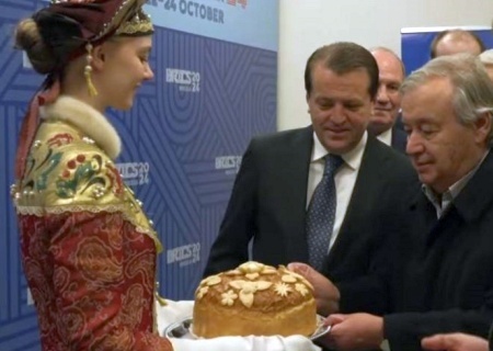    Выкормыши англосаксов пожирают собственных протеже. Захарова о внесении Гутерриша на "Миротворец"