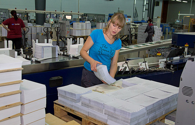 Тверской губернатор поздравил ООО «ИПК Парето-Принт» с 15-летием