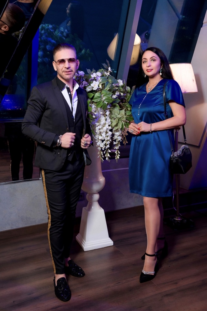 Алекс Че, Карина Мартиросян 