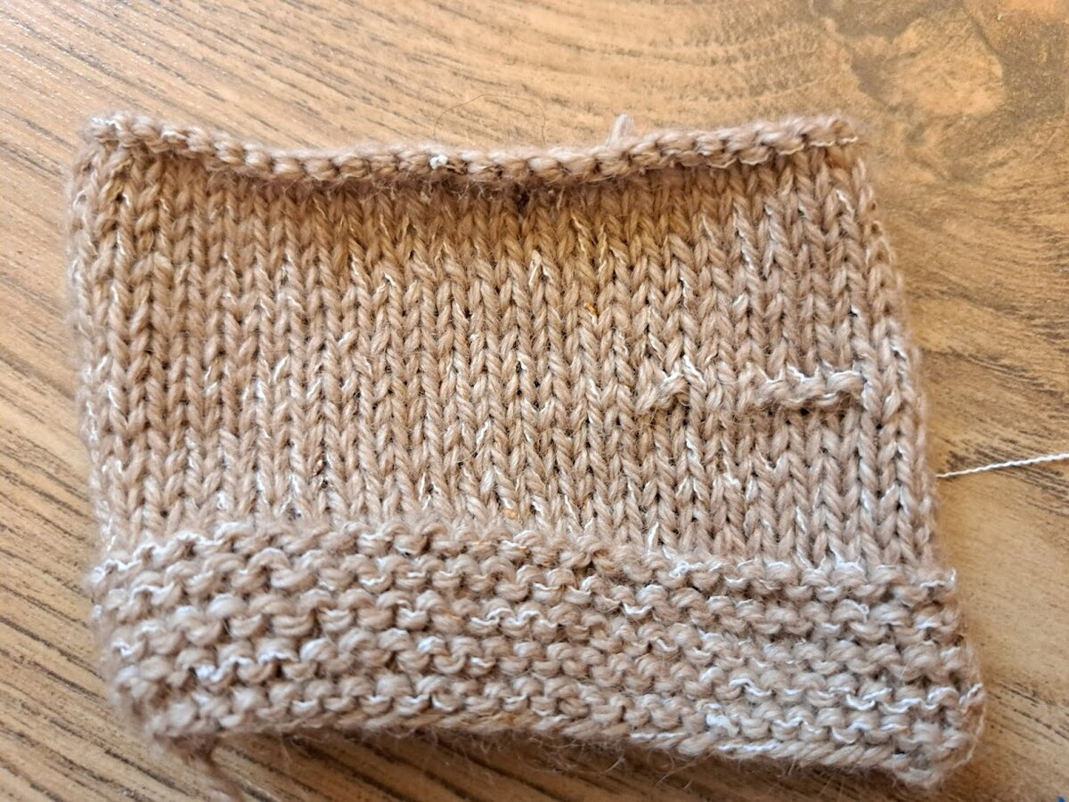 Размер 12,5х7,2, после стирки не поменялся