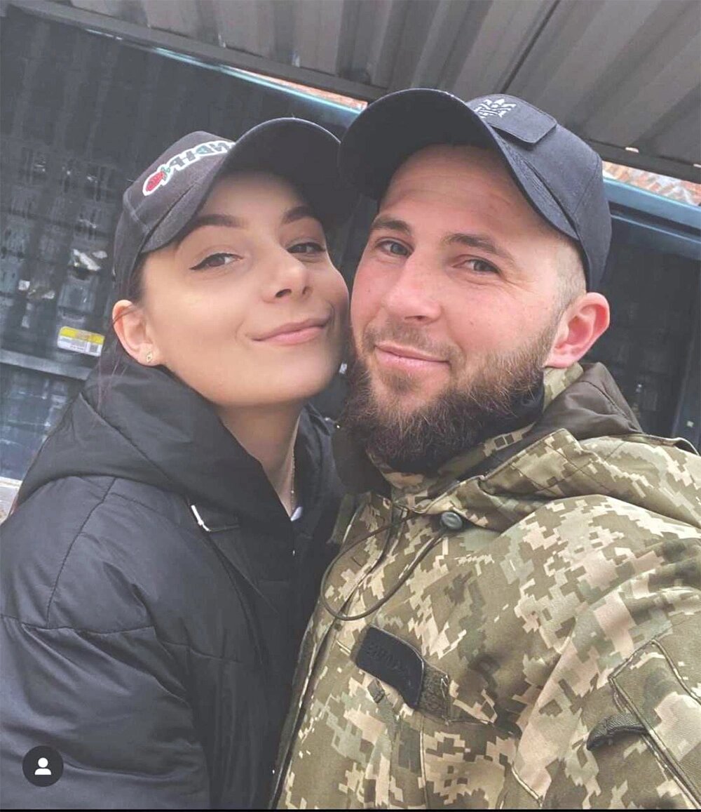    Анастасия Кравчук с мужем. Фото: соцсети