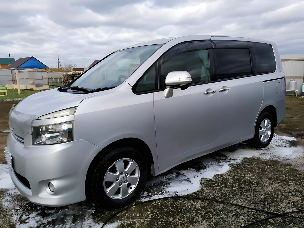 Индивидуальный трансфер в Новокузнецке на микроавтобусе. Пассажирские перевозки людей.