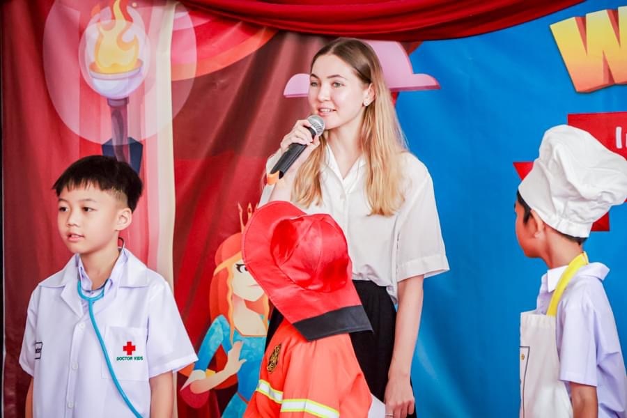 Выступаем на школьной линейке