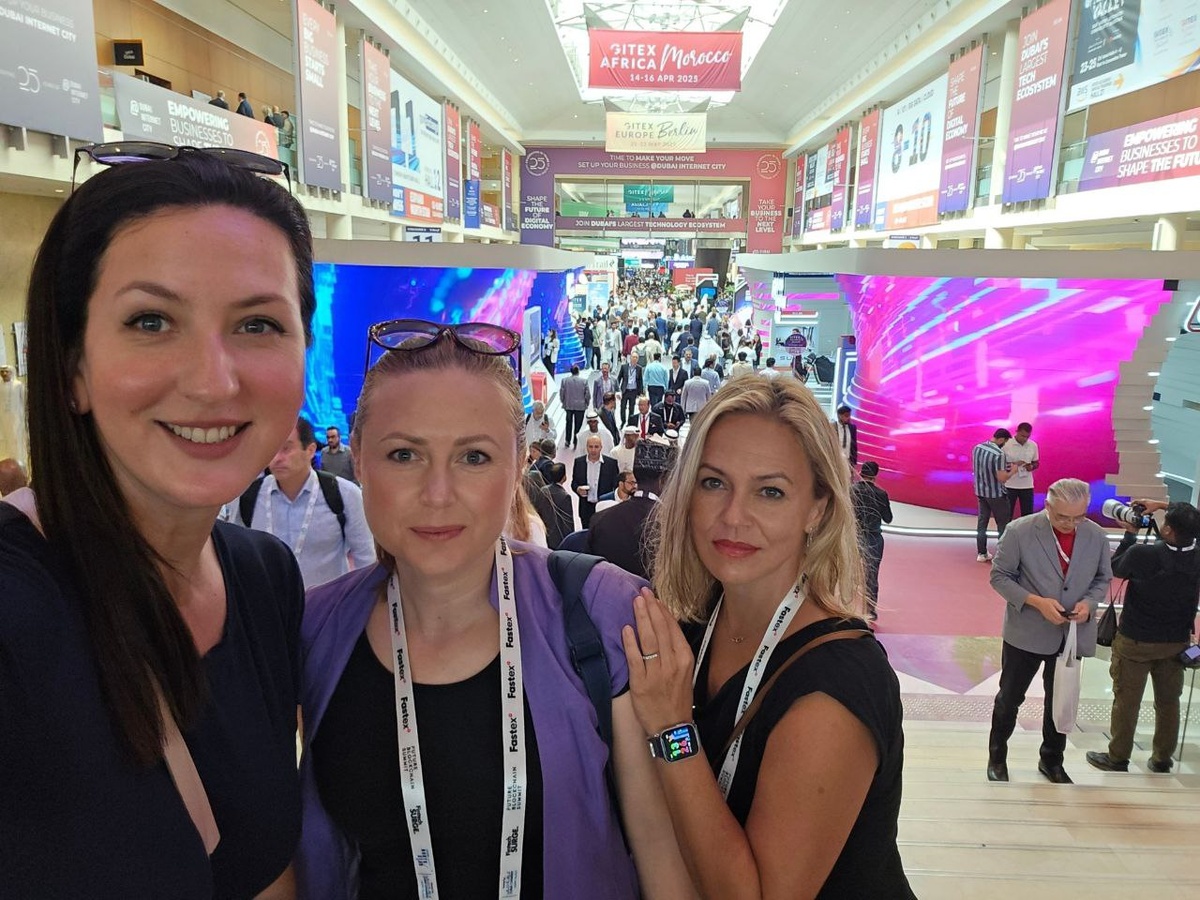 Команда MiXBS на выставке GITEX