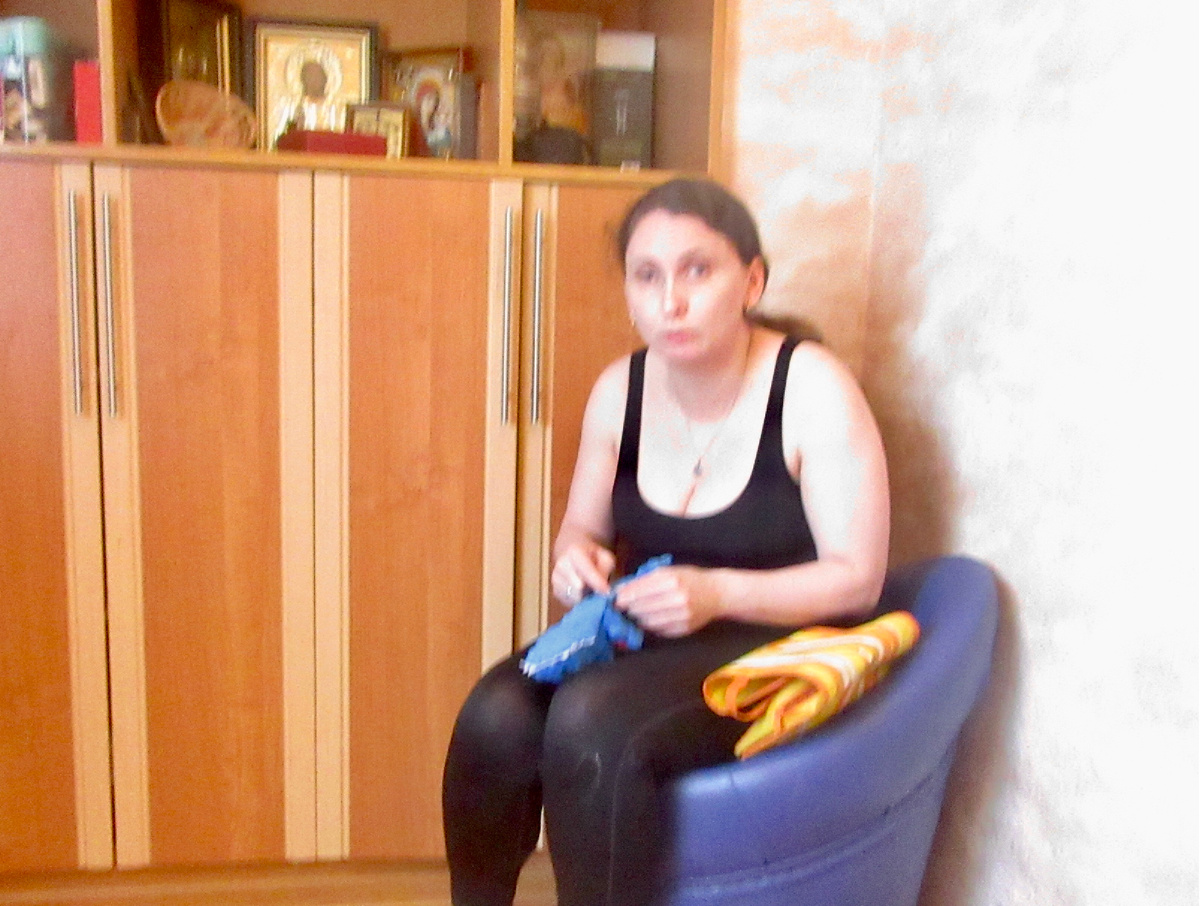 Я зашиваю крокодила