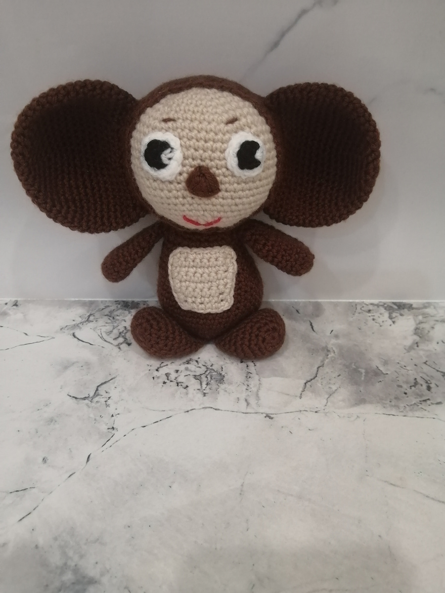 Наконец то дошли руки связать что то не из пропилена. Чебурашка связан из пряжи  Пехорка детская новинка 100% акрил. 