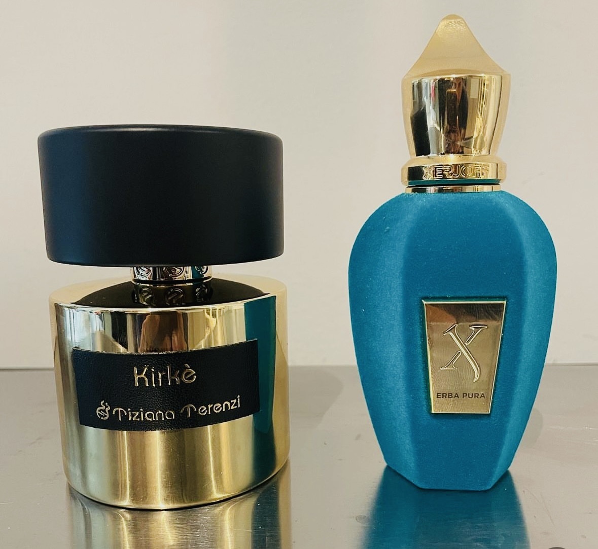 Главные вестники амбро-древесных компонентов.