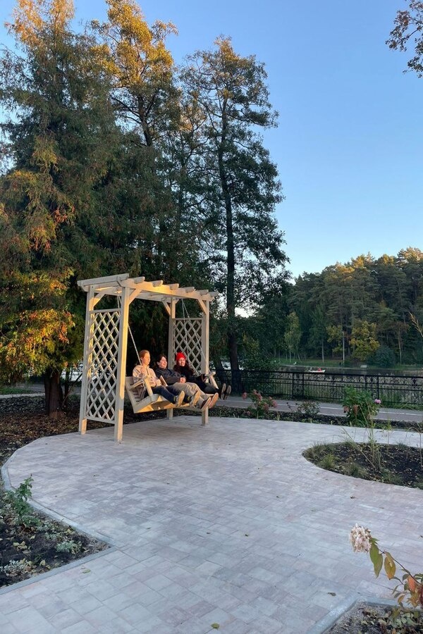 Листайте вправо, чтобы увидеть больше изображений