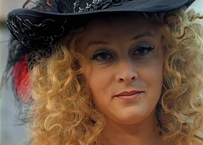 Возможно, не лучшая Миледи, но уж точно самая опасная. Источник: kino-teatr.ru