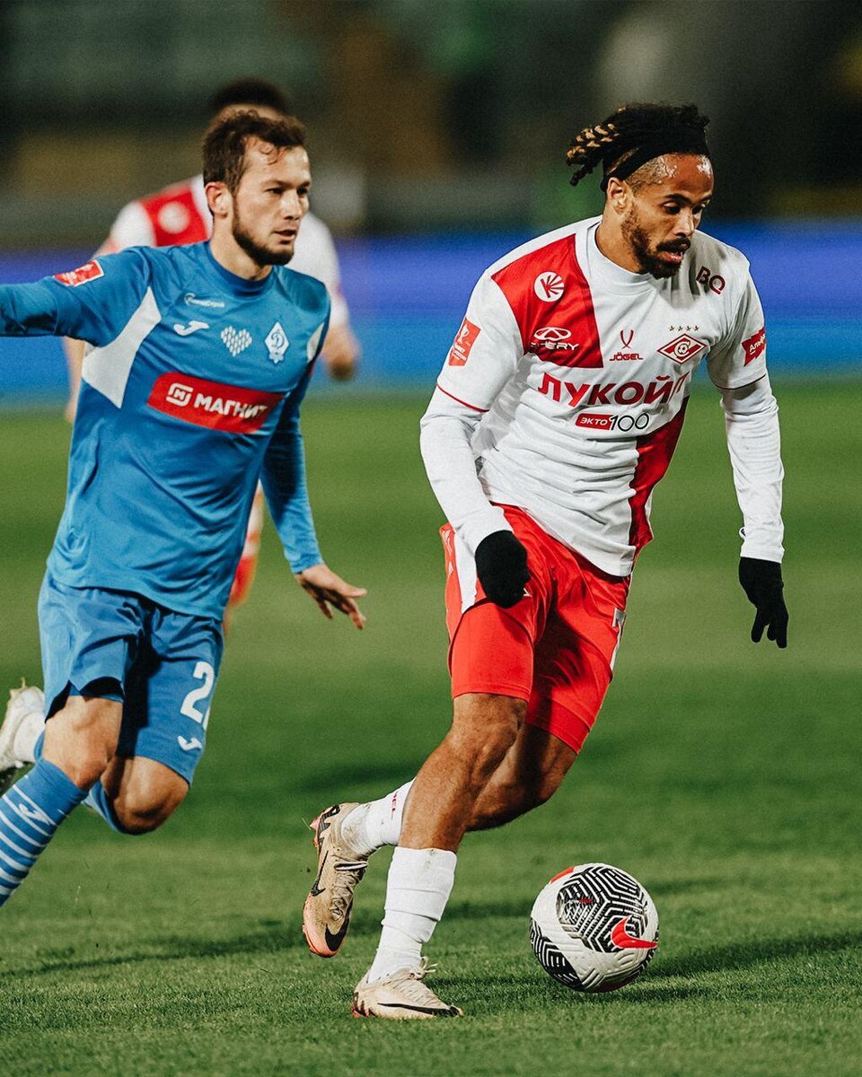    В "Спартаке" Деян Станкович все чаще ставит на иностранцев. Есть ли варианты?Александр Владыкин