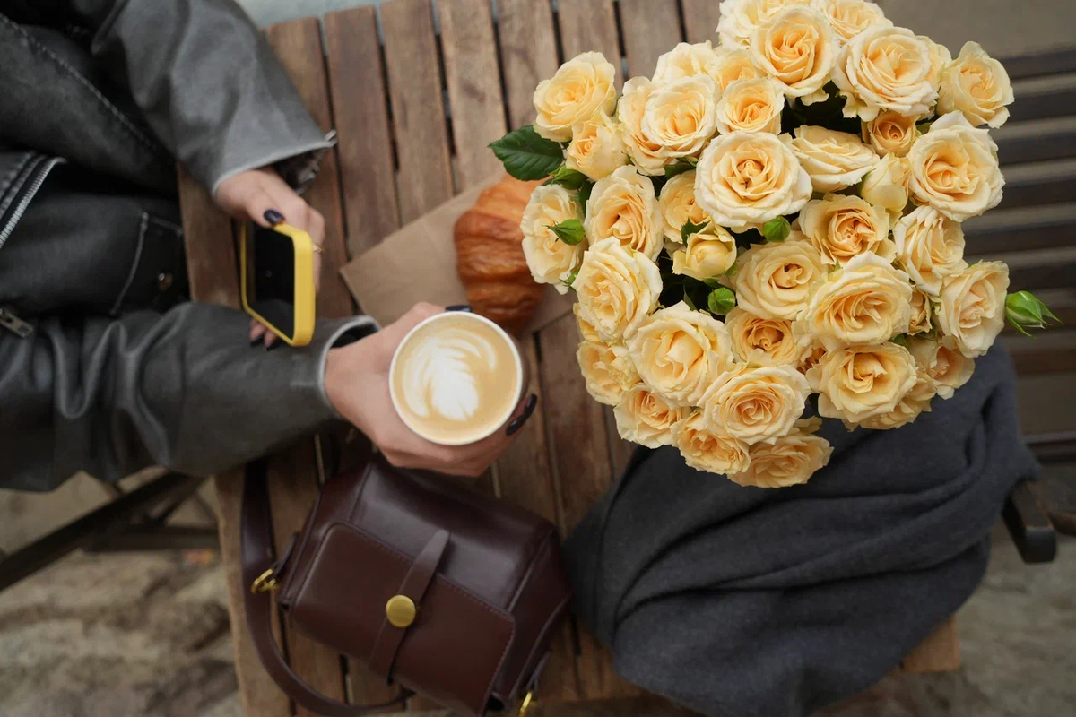 A gentleman's thoughts Flowers, Bouquet images, Floral wreath