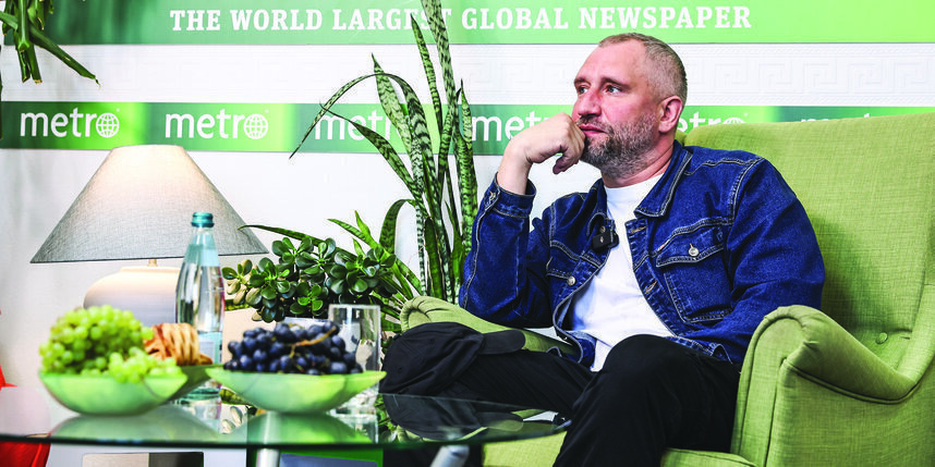    Как признался Юрий Быков, раньше он снимал на "энергии ненависти и от мальчишеского желания доказать, что всё бессмысленно и все умрут"Елена Купцова