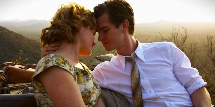 Актеры Эндрю Гарфилд и лэр Фой