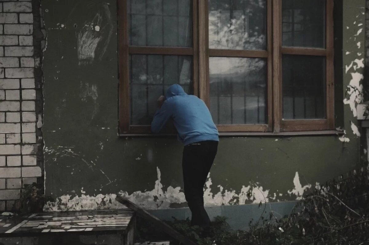    Мужчину из Тольятти осудили за покушение на сбыт наркотиков