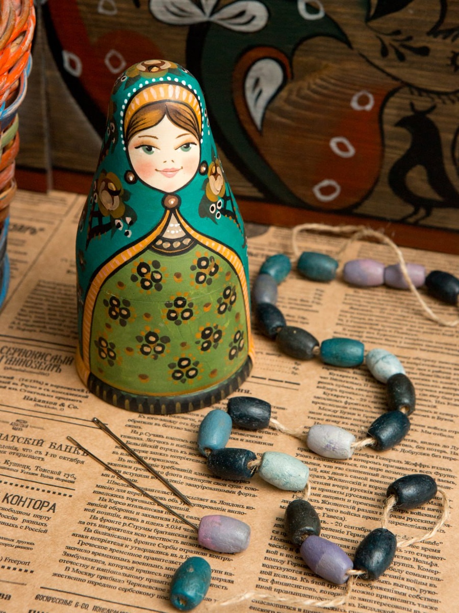 Матрешки-игольницы работы мастерской "Охтенская слобода"