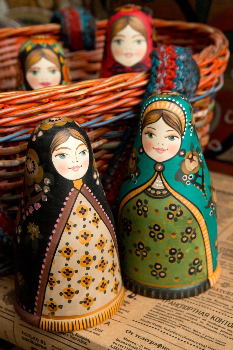 Матрешки-игольницы работы мастерской "Охтенская слобода"