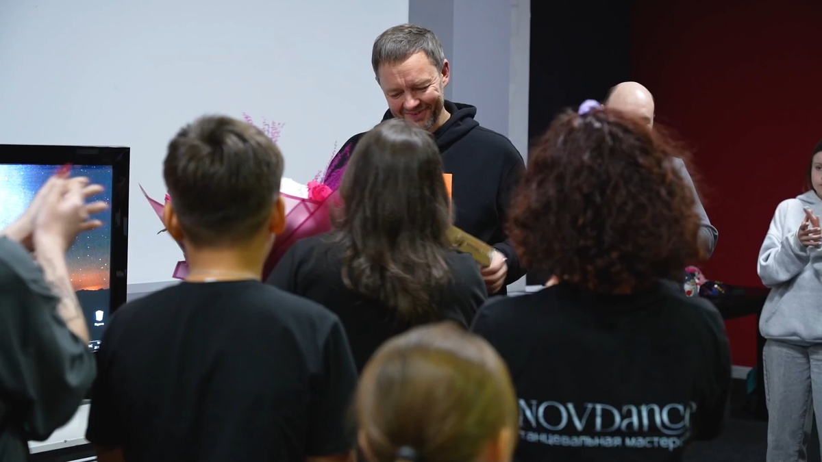 Мы благодарим Сергея за проведенный с нами вечер и желаем здоровья, новых проектов и дальнейших успехов!