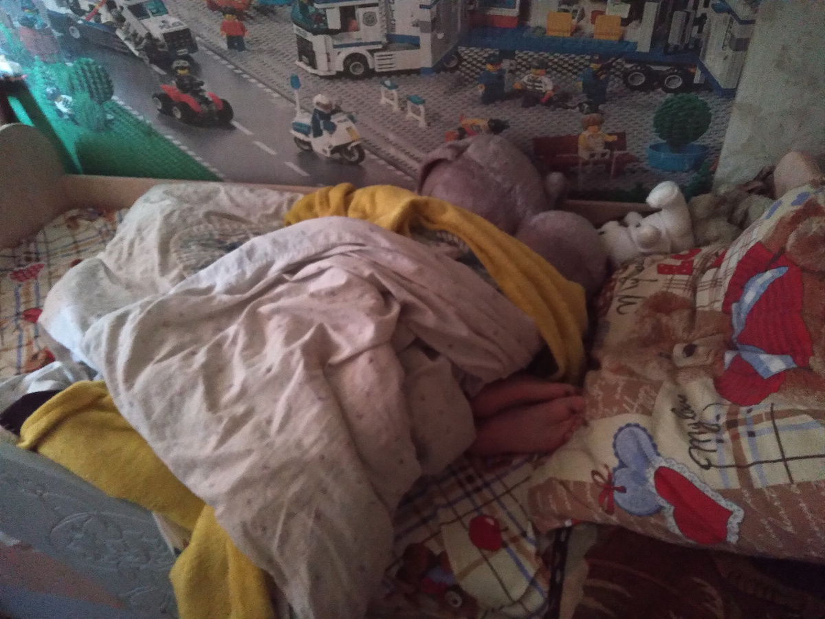 Найдите тут Саню.