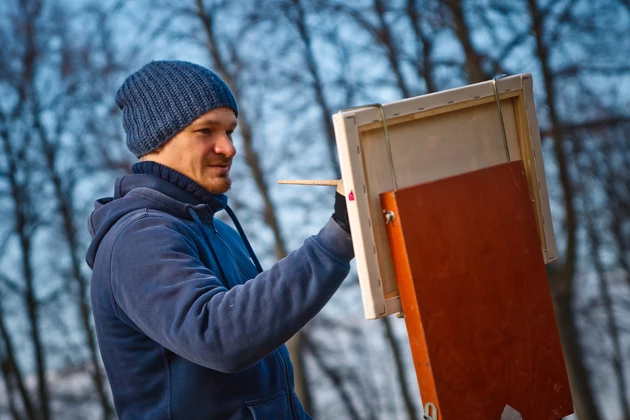 Художник Евгений Вагин.