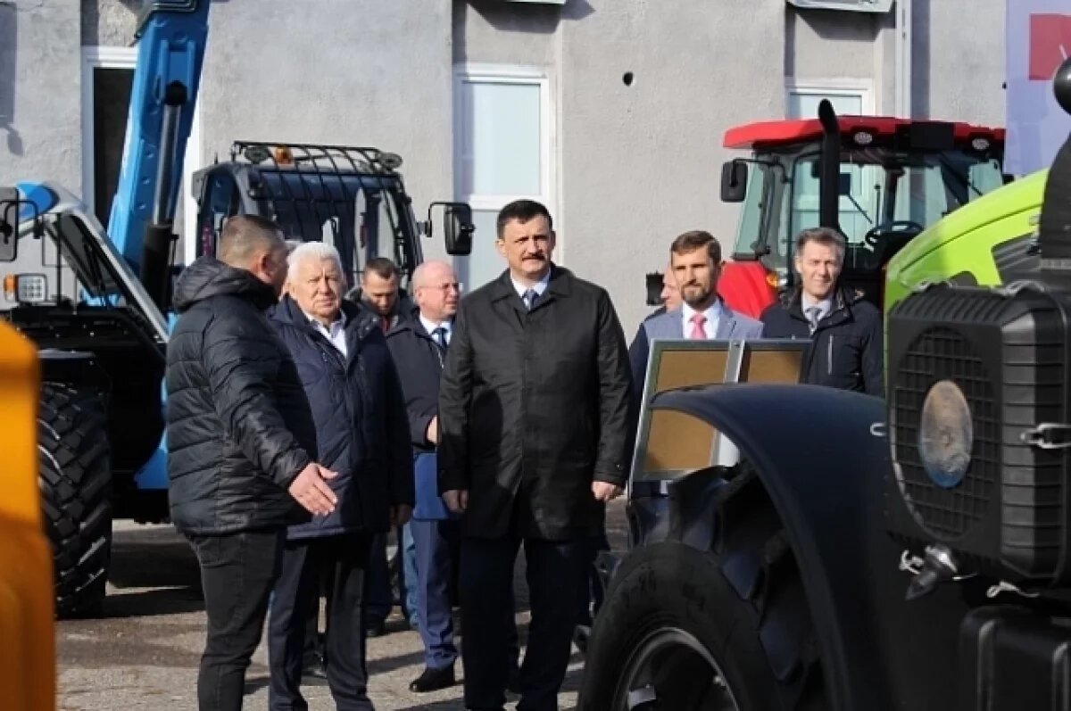    Волгоградская область вышла в лидеры страны по модернизации техники АПК