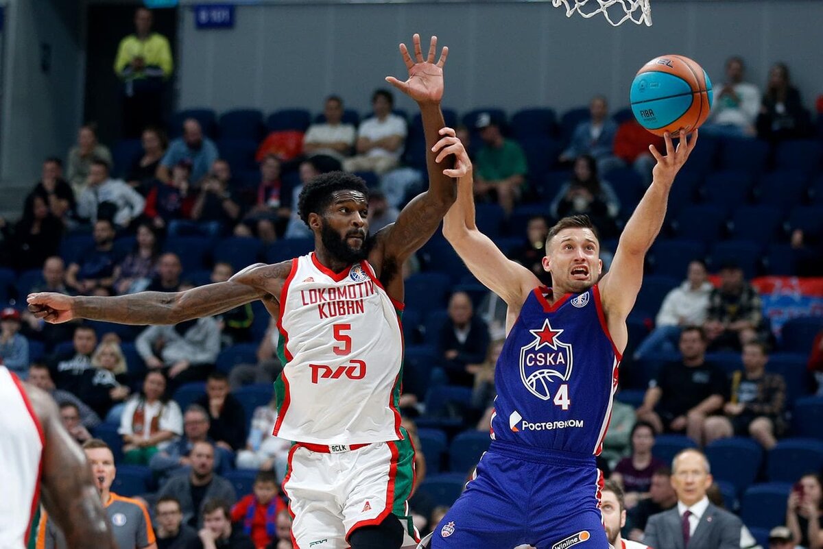    Матчи между ЦСКА и "Локомотив-Кубань" всегда получаются жаркими. М. Сербин, cskabasket.com