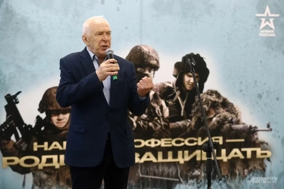    Александр Пашутин.