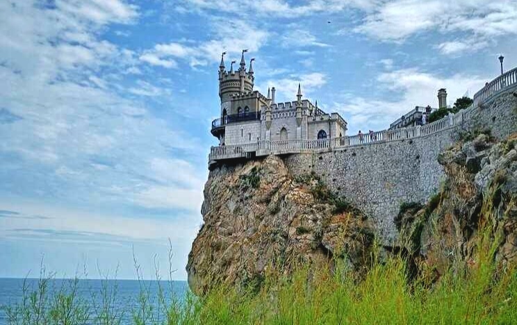 Крымские секреты: где отдыхали туристы в 2024 году и с каких регионов приезжали