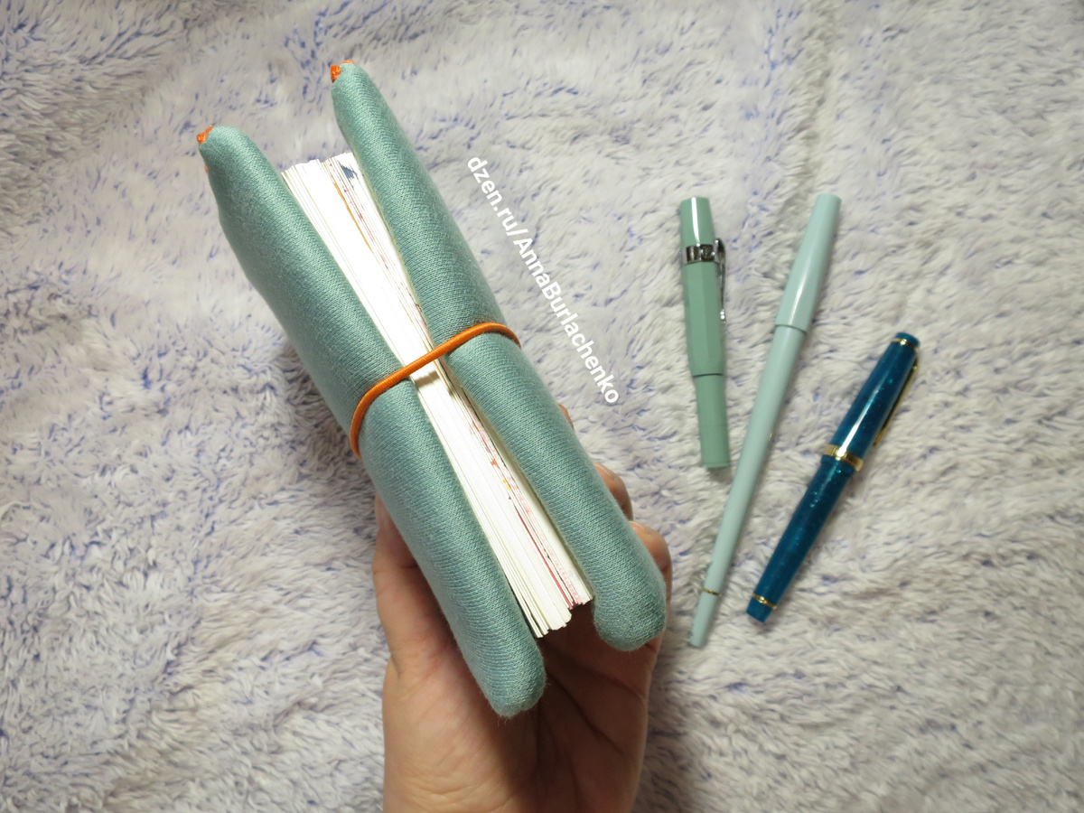 Обложка для блокнота из ткани футер.