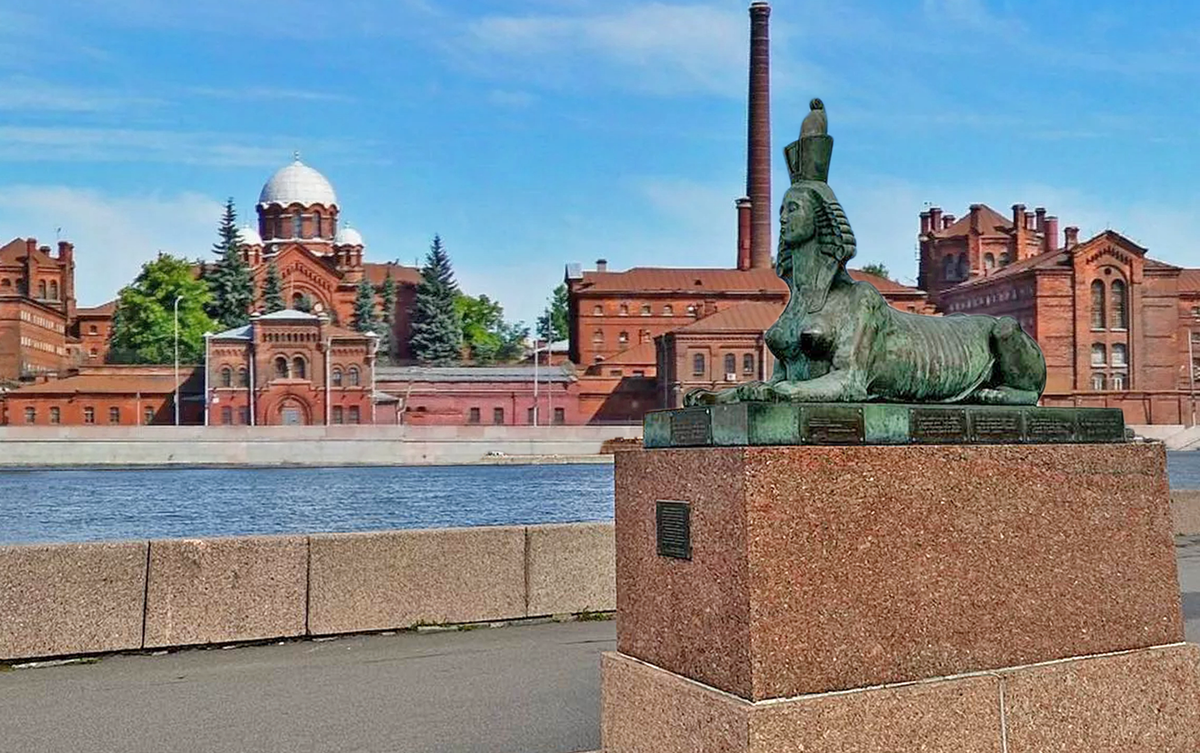 «Кресты»: история самой знаменитой тюрьмы Петербурга — побеги, революции и репортажи Невзорова*