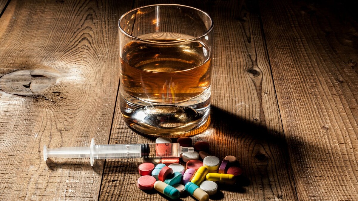 Можно ли запивать таблетки алкоголем? Ответы на вопросы, о которых вы не задумывались 