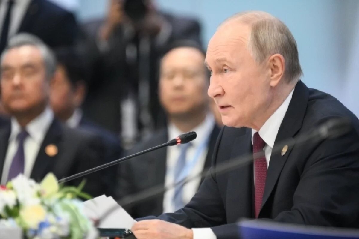    Путин назвал чушью обвинения в адрес РФ в организации беспорядков на Западе