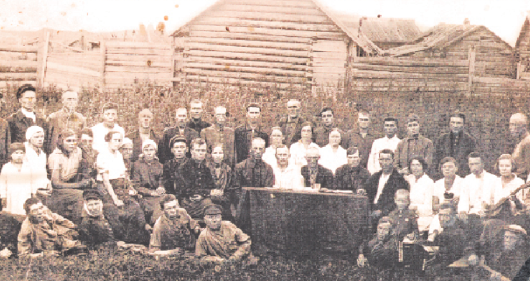 Собрание, посвященное празднованию 15-летия промартели «Доброволец»