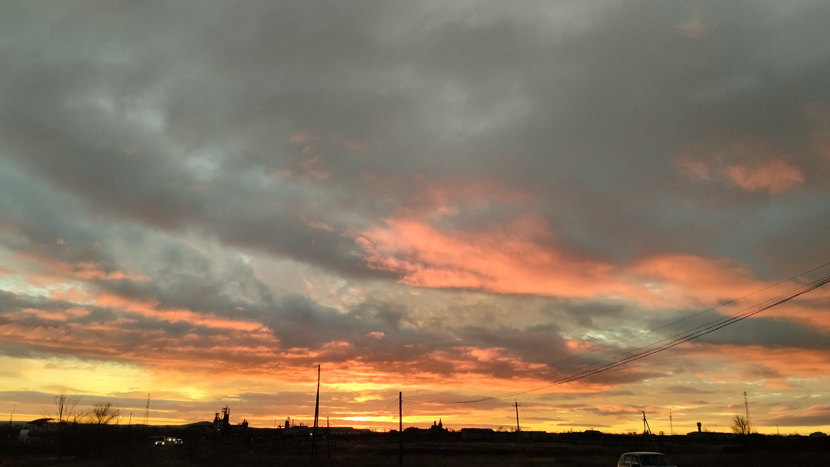 Восток. Через мгновение. 