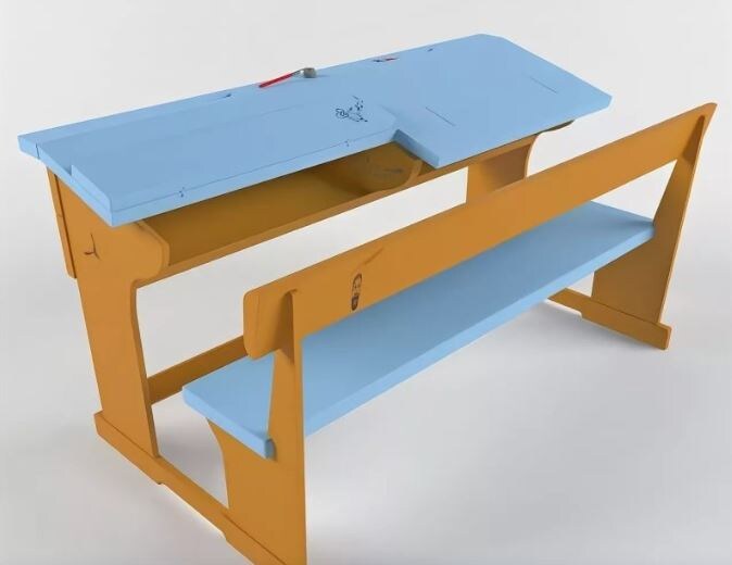 На фото первая социальная сеть нашего времени.