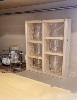    Полка для чашек   
Источник: Скриншот из видео