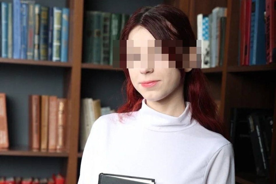 16-летнюю Иру* уже полгода одолевают с угрозами из-за ссоры с неизвестным в интернете ФОТО: предоставлено КП