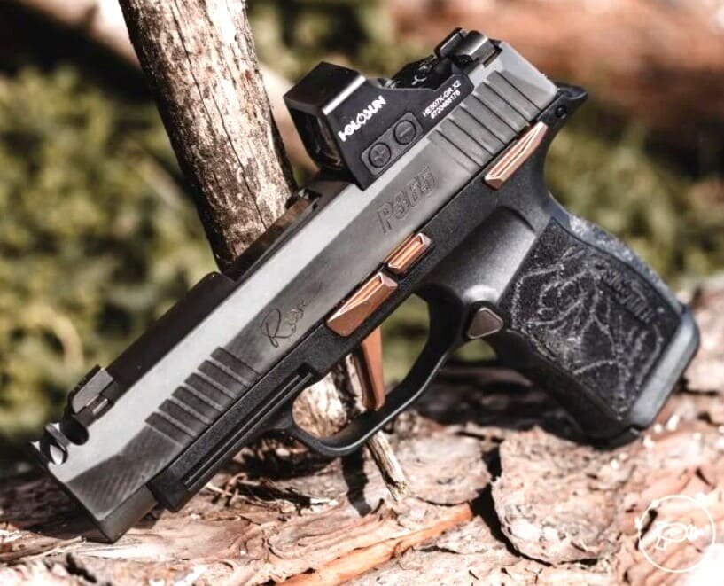 Пистолет Sig Sauer P365 Rose.