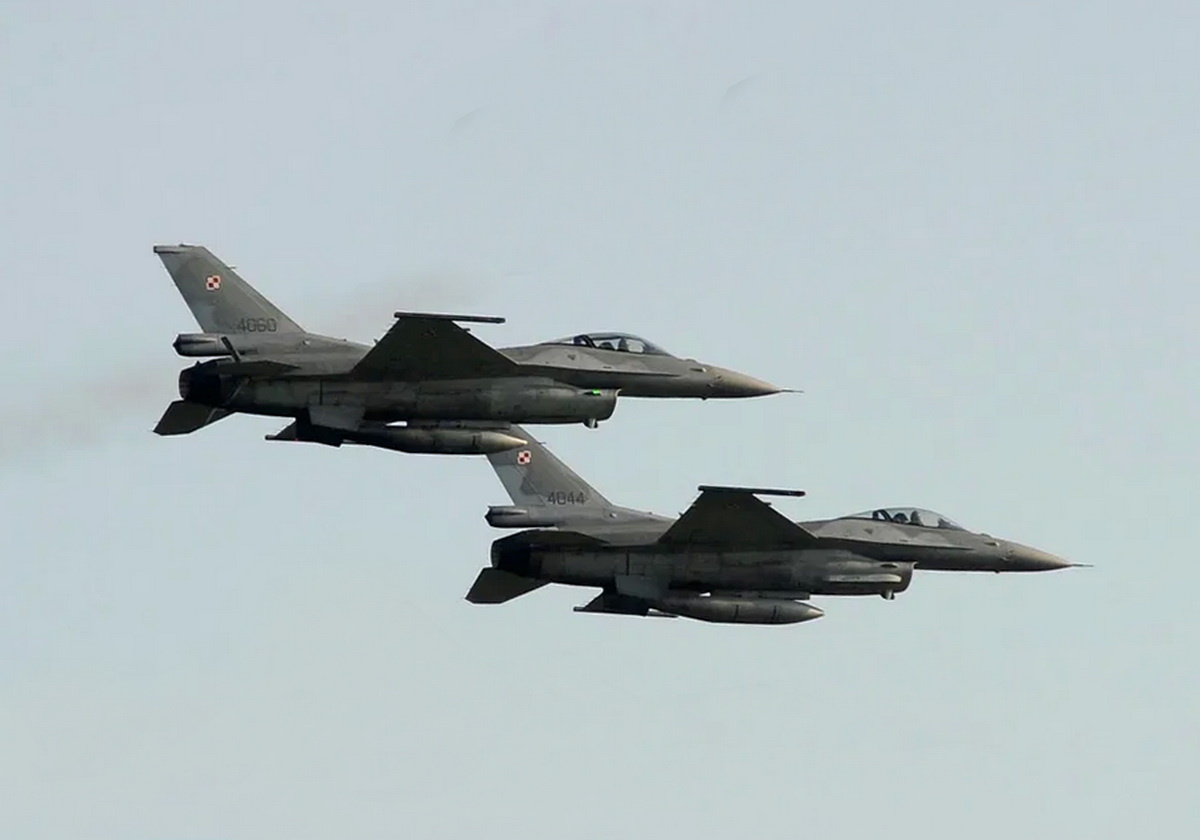F-16 ВВС Польши