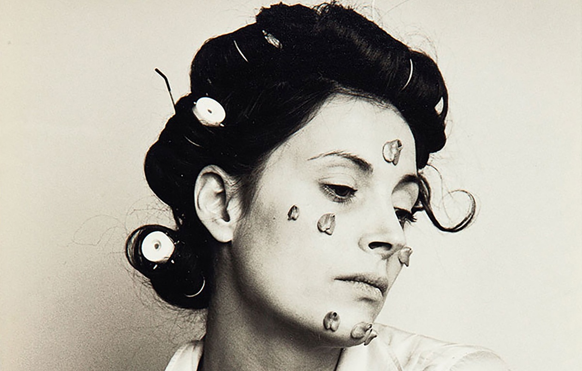 Работа художницы Ханны Уилке. 