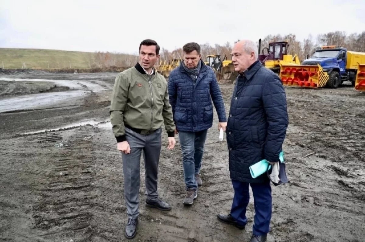    Врио главы Челябинска проверил готовность техники и подрядчиков к зиме