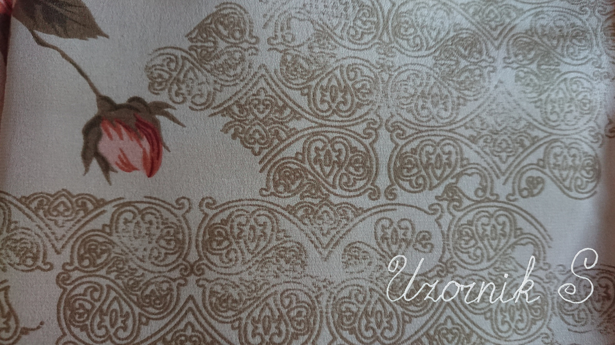 Фрагмент платка "Камелия", фото автора